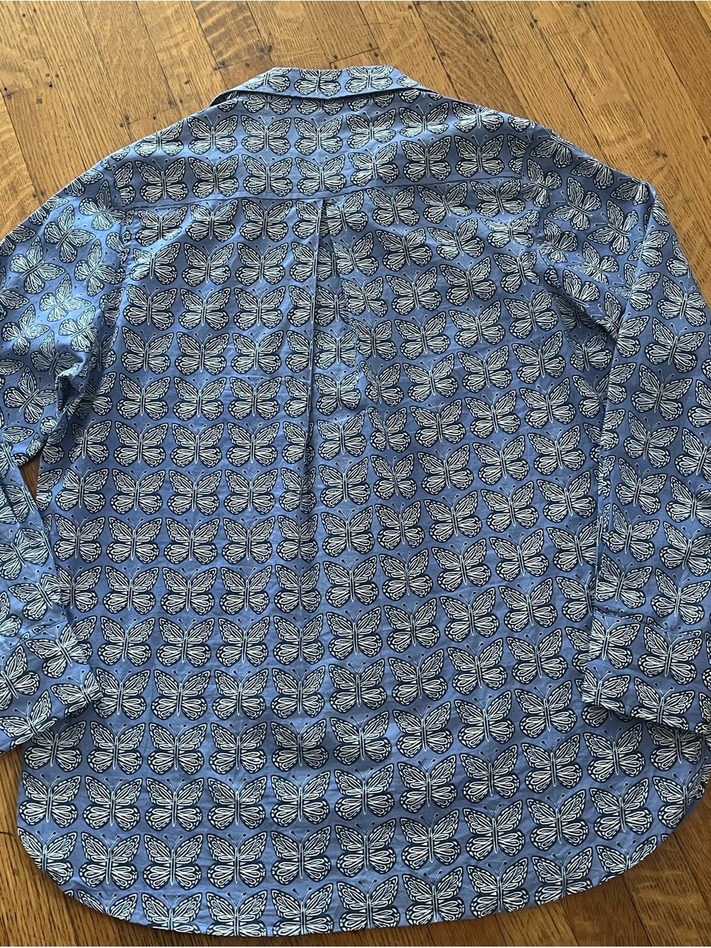 Sigrid Olsen Blue Butterfly Jacquard Button-Down Shirt - Picture 9 of 12